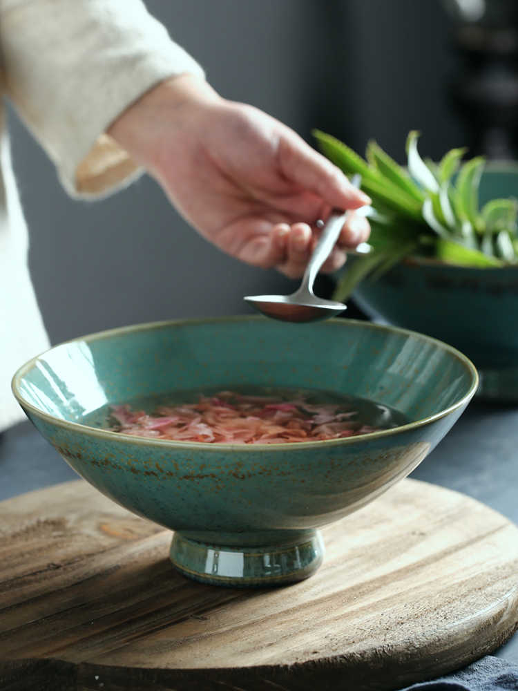 Ceramic Soup Bowl - Creative Retro Dinnerware for Kitchen & Dining