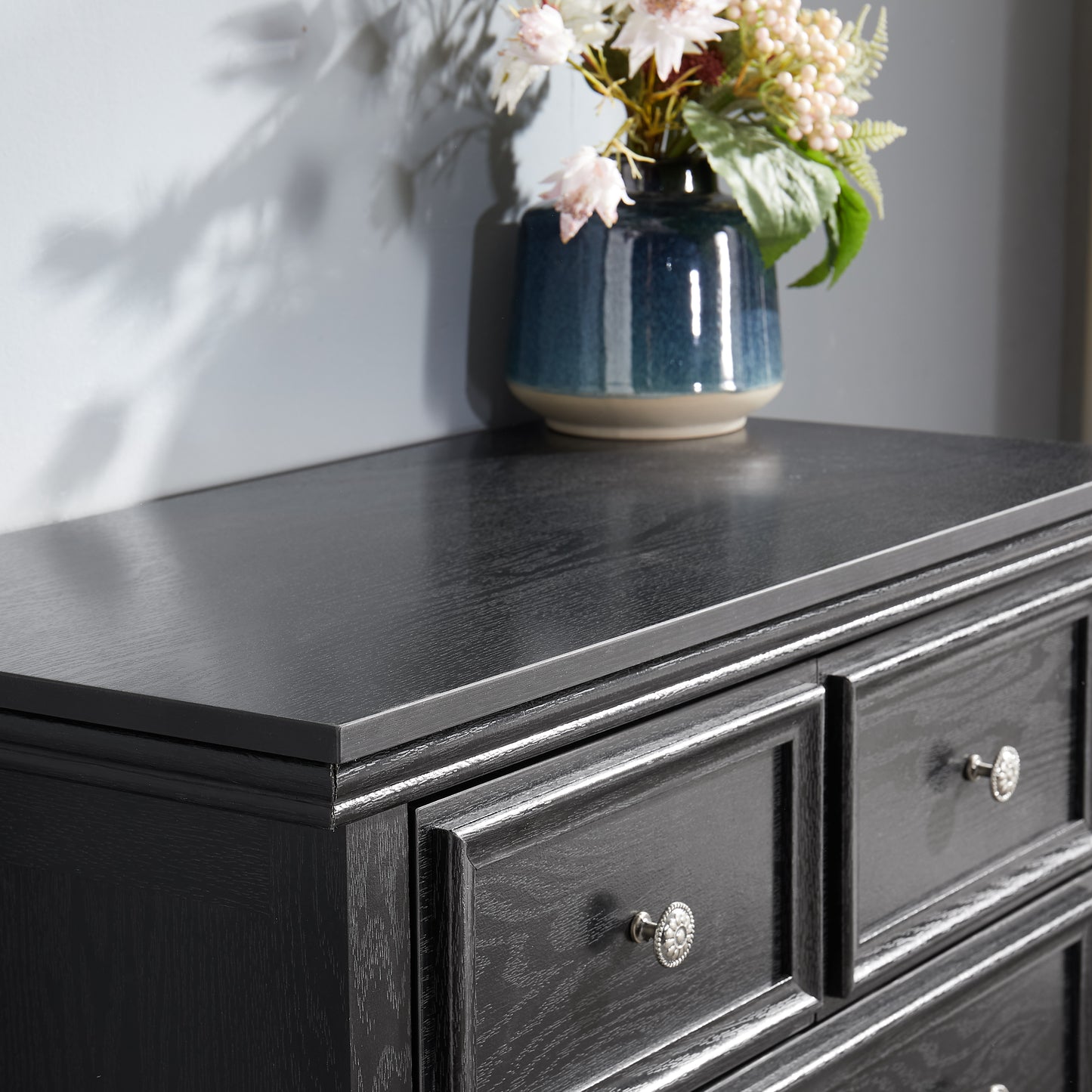 Modern 6-Drawer Dresser - Black Storage Cabinet for Living Room