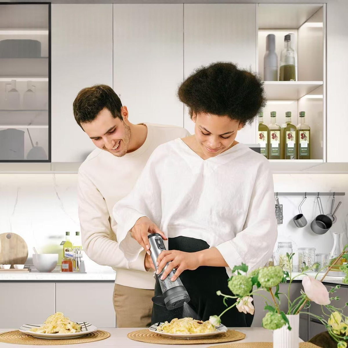 Rechargeable Electric Pepper Grinder Stainless Steel Salt & Pepper Mill