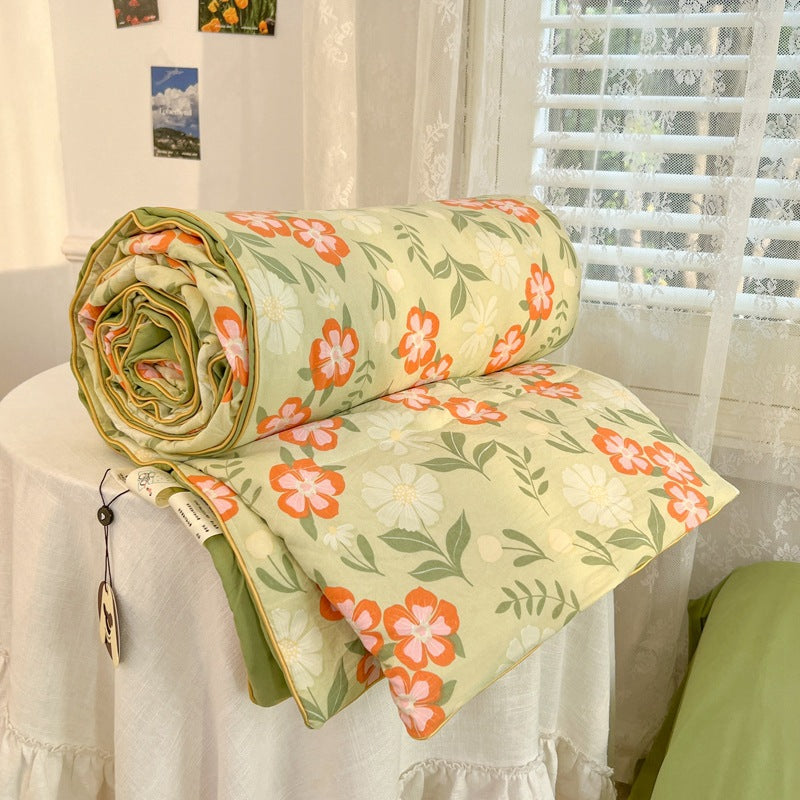 Summer Quilt with Soybean Fiber and Cotton Washable Bedding Set