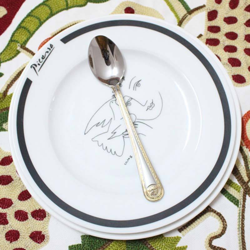 Western Food Set of 4 Stainless Steel Cutlery Knife Fork Spoon