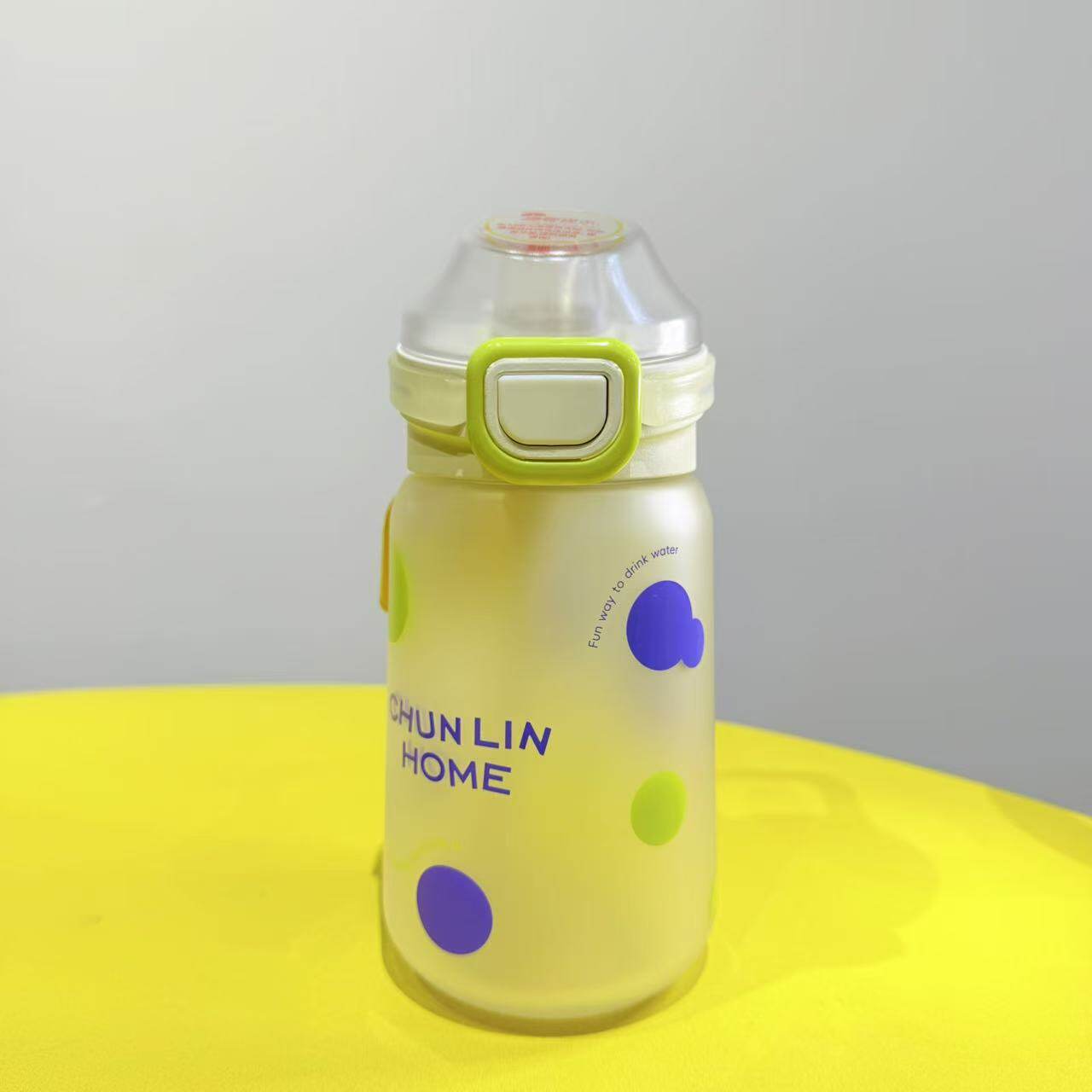 Leak-Proof Portable Plastic Water Cup with Straw - Multiple Colors & 600ml Capacity