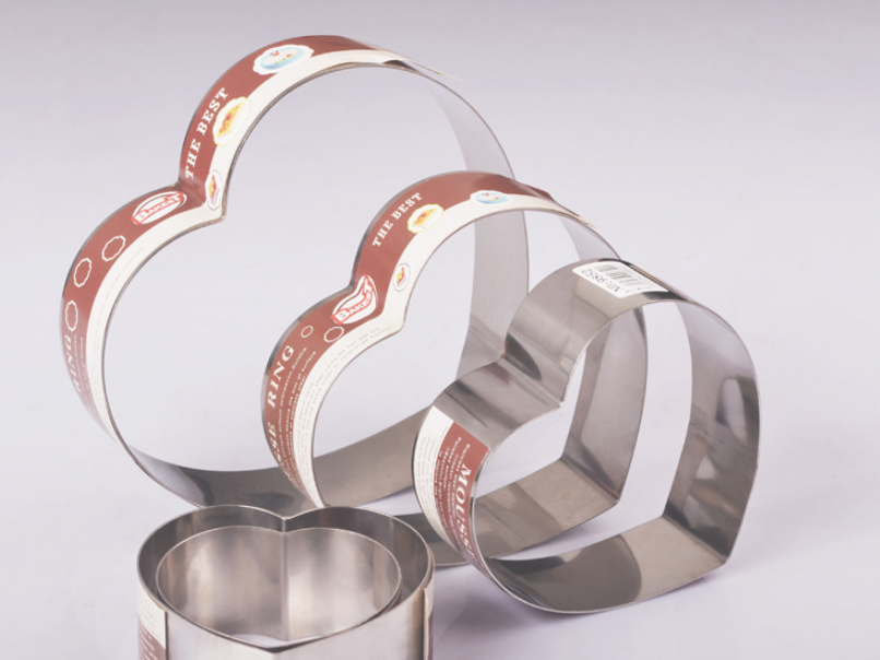 Heart Shaped Stainless Steel Cake Mold - 14 Inch Love Mousse Baking Accessory