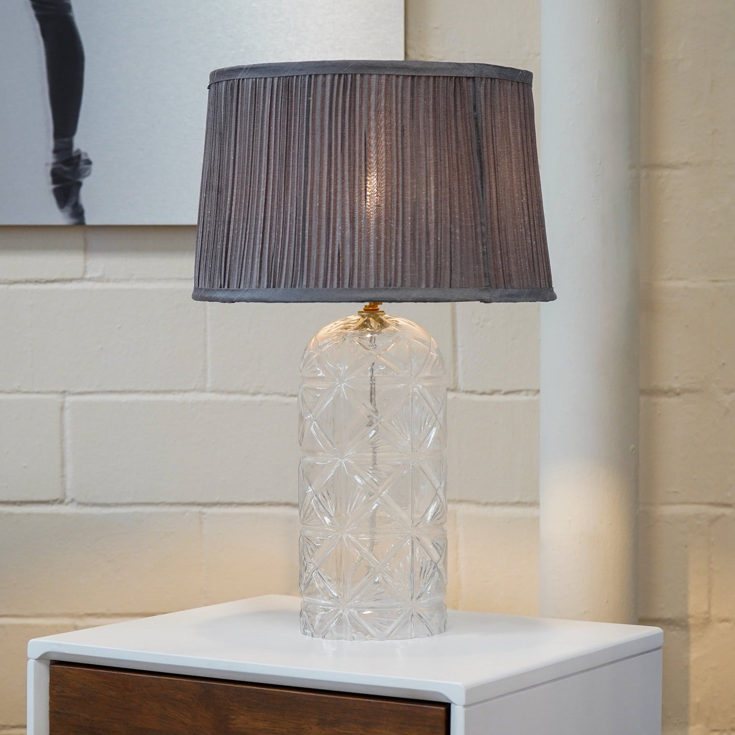High Quality Hotel European Modern Bed Side Nightstand Decorative Led