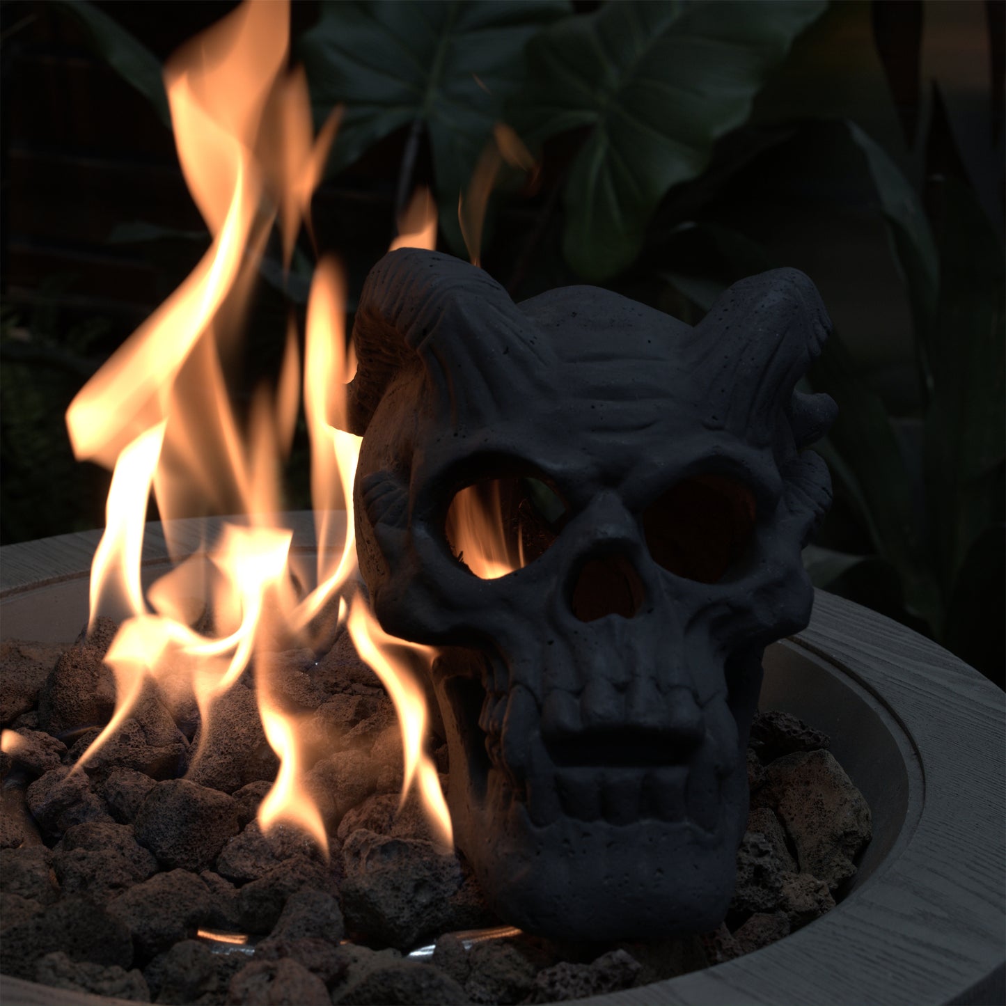 Fireproof Skull Gas Log for Fire Pit & Fireplace - Halloween Decor