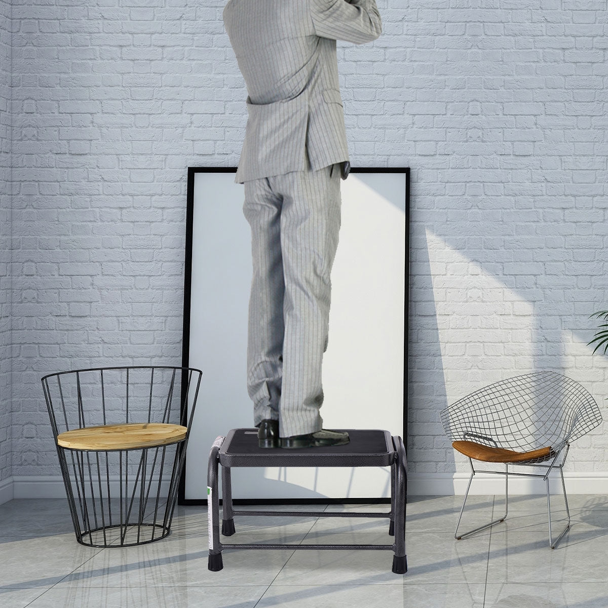 Heavy Duty Non-Slip Step Stool - 330 Lbs Capacity