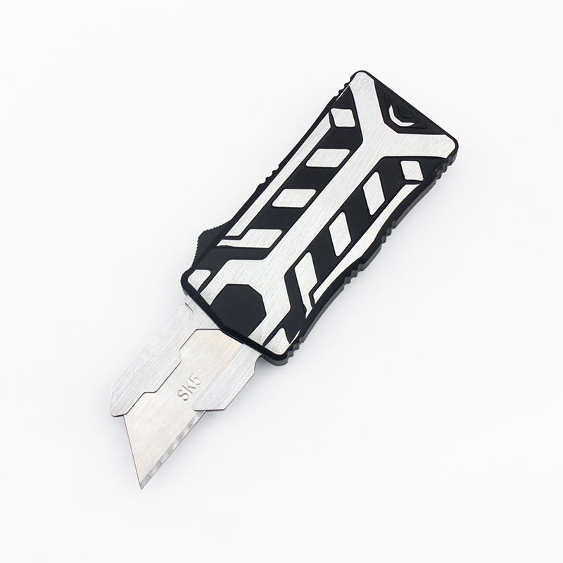 Retractable Multi-Purpose Aluminum Knife with 5 Spare Blades
