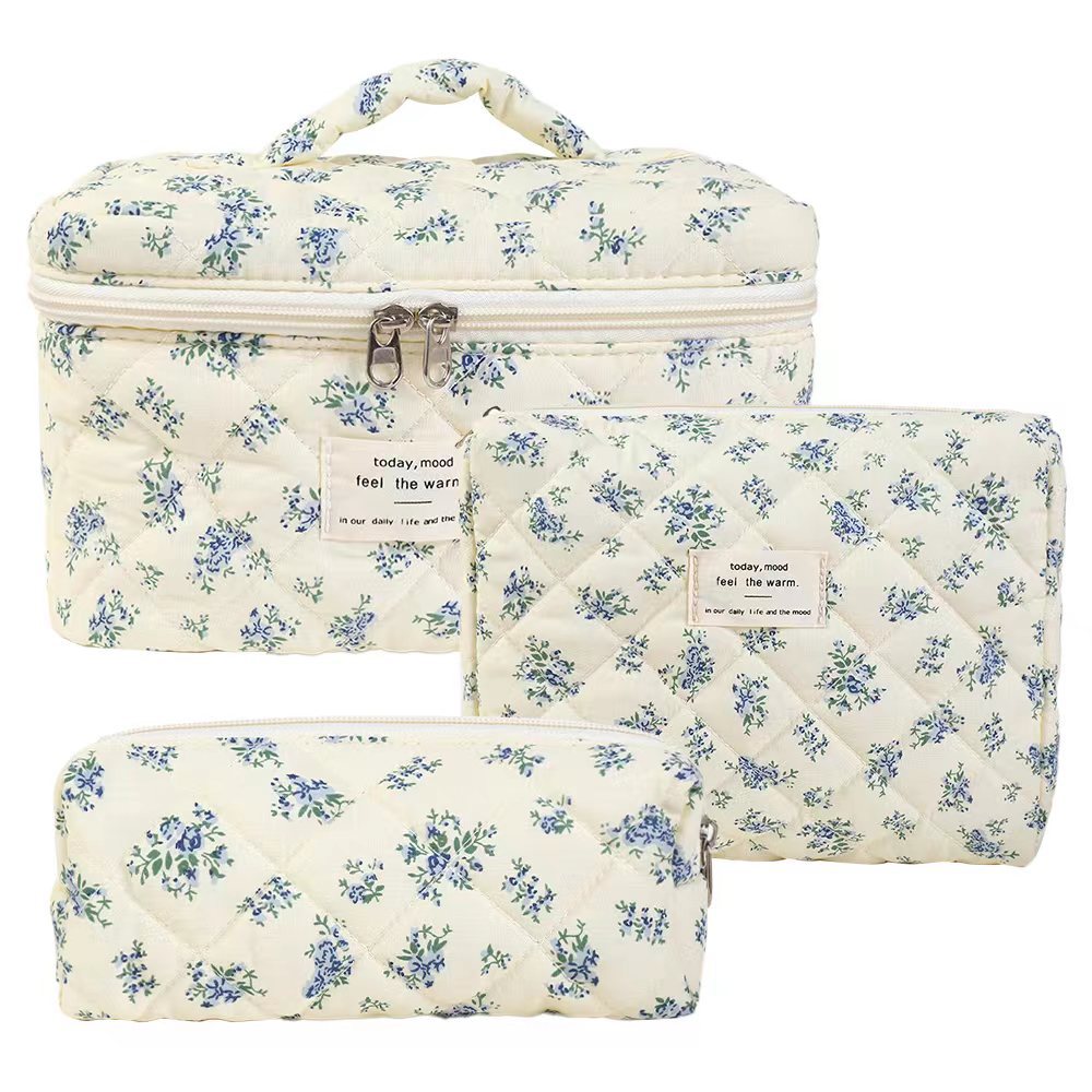 Large Capacity Portable Cosmetic Bag with Floral Design - Travel Makeup Organizer