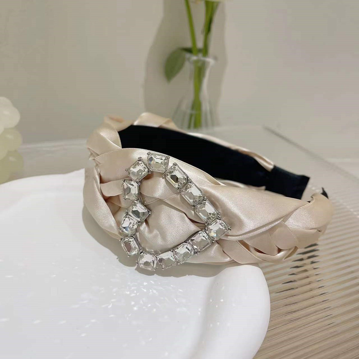 Retro Temperament Diamond Love Headband - Korean Style Hair Accessory
