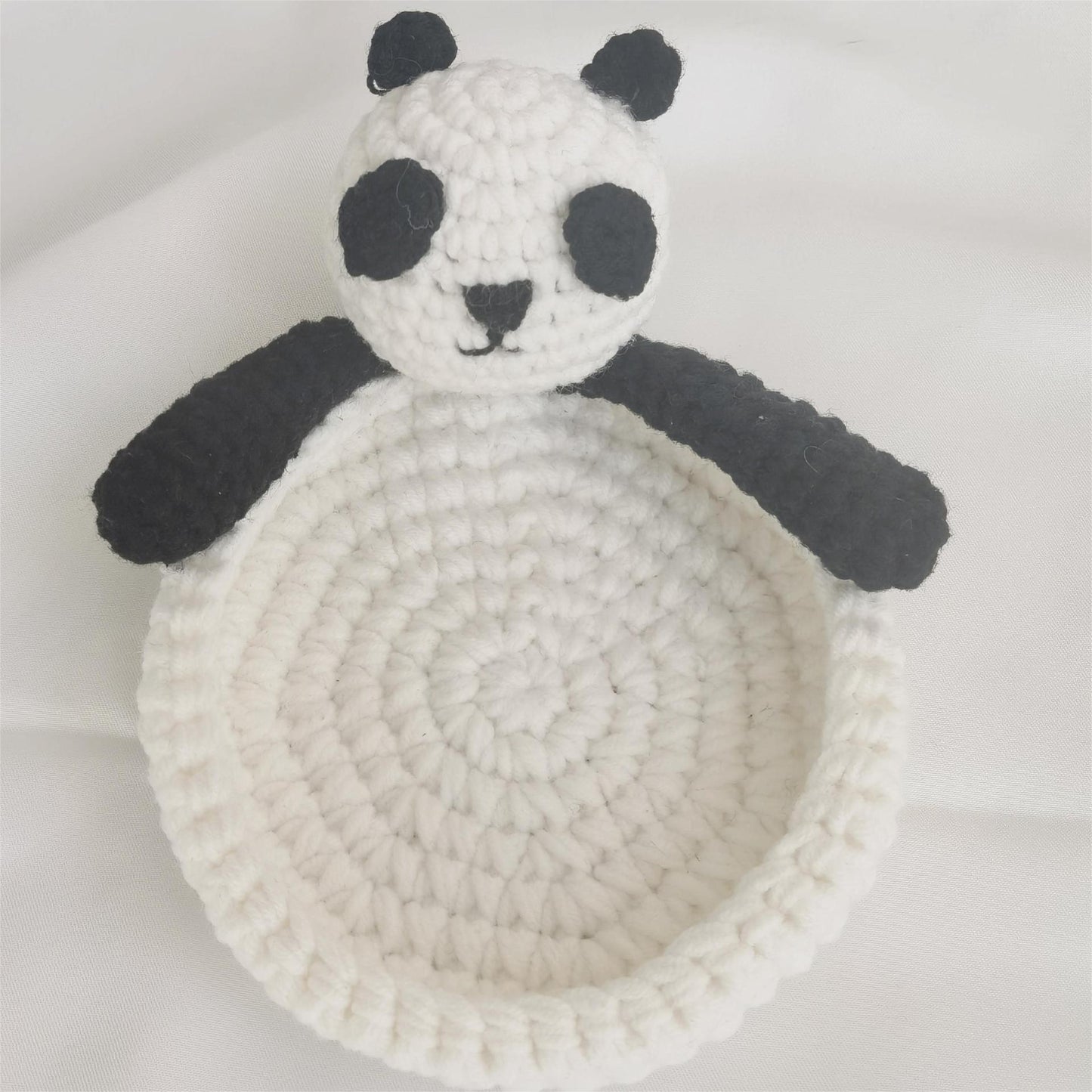 Crocheted Cartoon Duck & Panda Polyester Teacup Coaster Set - Heat Insulation