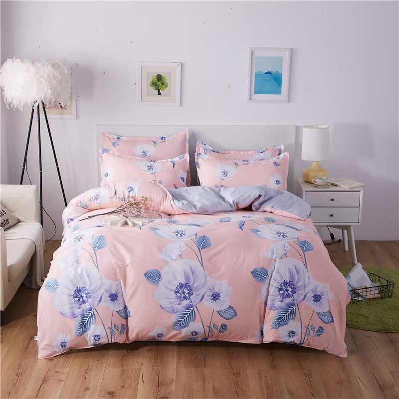 Four-Piece Bedding Set with Pillowcases and Quilt Cover - Multiple Sizes & Patterns