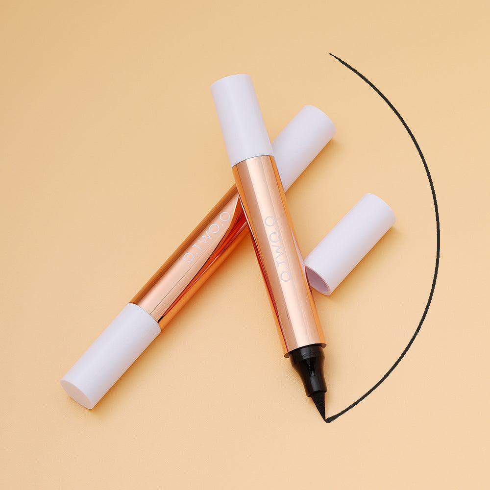 Waterproof Long-Lasting Black Eyeliner - No Smudging, Sweat-Proof Makeup
