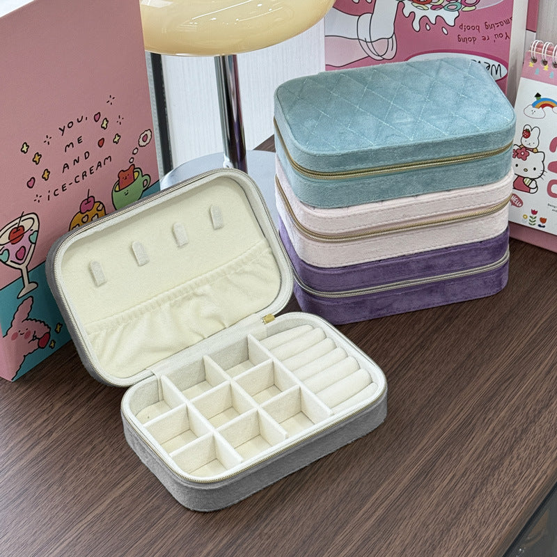Portable Jewelry Storage Box with Velvet Interior - Compact & Stylish