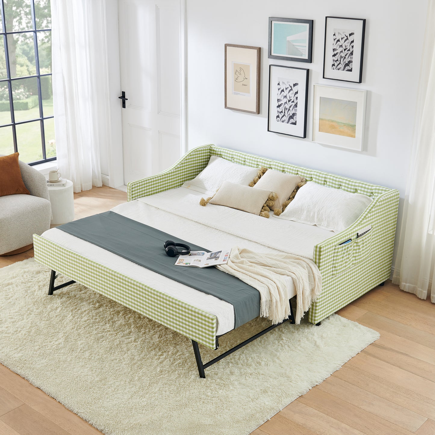 Twin Size Upholstered Daybed with Pull-Out Trundle & Storage - Green