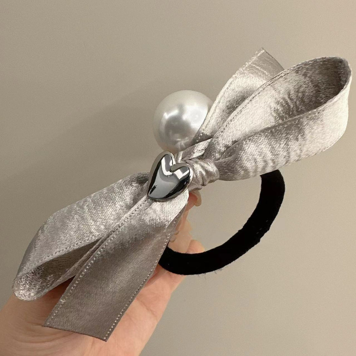 Pearl Bowknot Hair Scrunchie - Heart Design