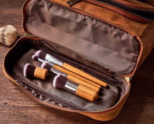 EURYNOME Travel Toiletry Bag For Men, Genuine Leather Shaving Dopp Kit Bottom Storage Holds More (11x8.6x4.7)-Mens Toiletry Bag -Leather Makeup Cosmetic Organizer Kit - Men Travel Toiletries Bag