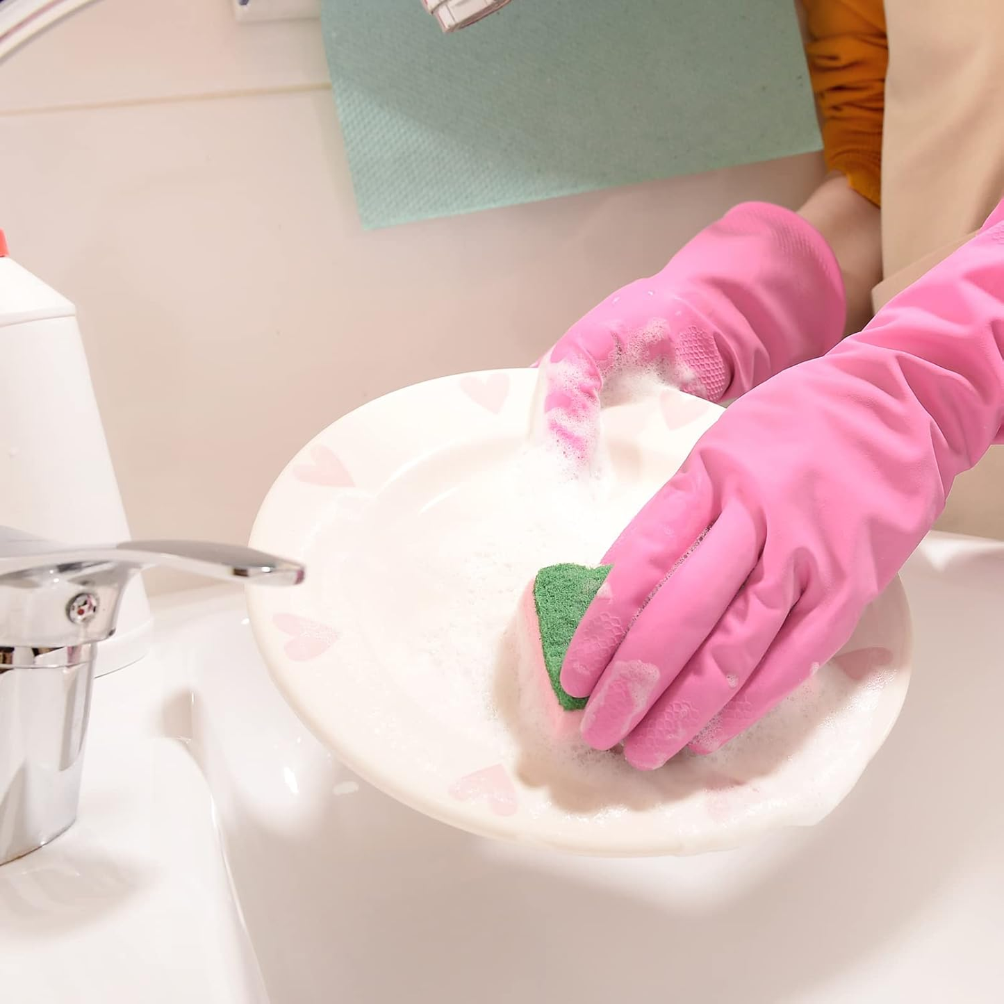 Multicolor Reusable Rubber Dishwashing Gloves - Household Cleaning, Flexible & Non-Slip, 4 Pairs