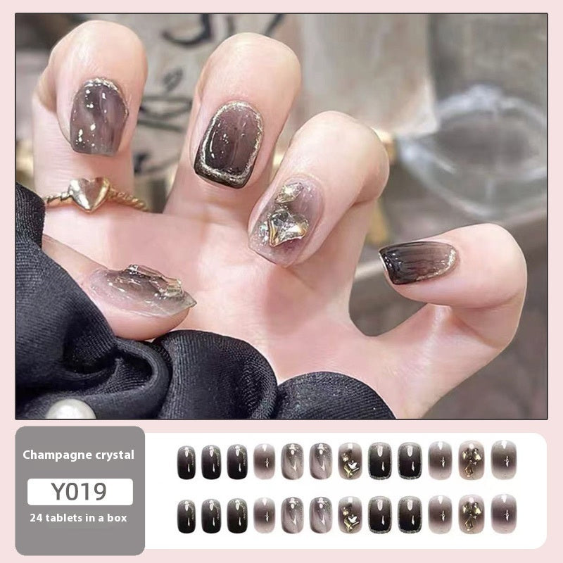 Women's Nail Art Kit with Detachable Color Variants - Spicy White Armor Design