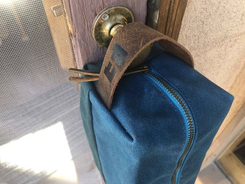 FAT FELT the DOPP KIT | durable waxed cotton canvas toiletry bag with leather handle (AlpineLake)