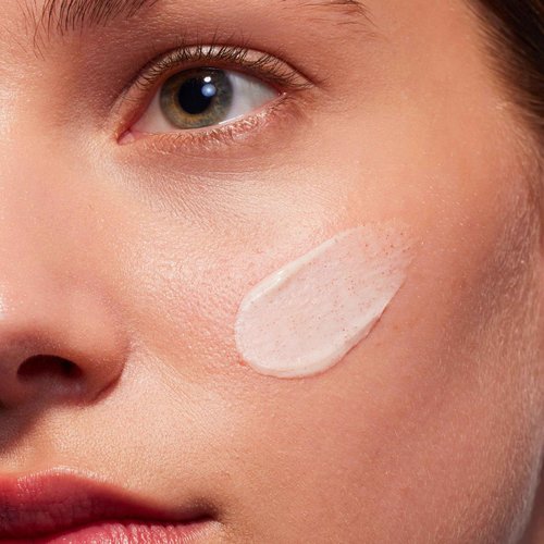 Biotherm Blue Therapy Amber Algae Revitalize Day Cream, Anti-Aging Moisturizer for Dehydrated and Mature Skin with Amber Algae, Nourishing and Firming Formula for a Glowing Complexion, 1.7 Fl. Oz.