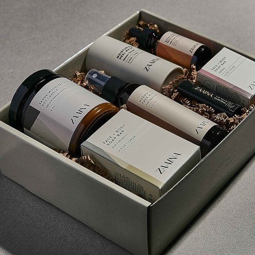 ZAAINA Spa Gift Basket for Women – Luxury Self Care Kit with Face Mist, Glow Serum, Soaps, Lip Balm & Candle – Natural Pampering Care Package for Women – Birthday & Relaxation Spa Basket (Premium Set)