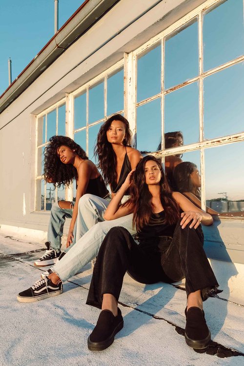 IGK LEGENDARY Dream Hair Conditioner Liter | Healthy + Hydrated + Shine | Vegan + Cruelty Free | 33.8 Oz