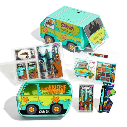 wet n wild Scooby Doo Limited Edition PR Box- Makeup Set with Brushes, and Palettes & Scooby Doo Collection Damsels Not In Distress 2-Piece Retractable Eyeliner Set