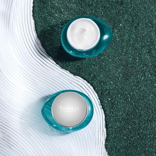 THALGO Spirulina Boost 2.0 Revitalising Cream 50ml Smooths Skin and Reduces Signs of Fatigue