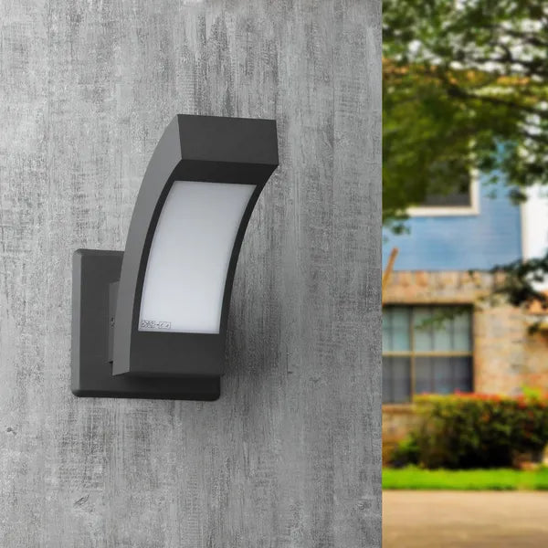 Outdoor Wall Light Fixture Modern LED Sconce Waterproof Aluminum Porch Lighting