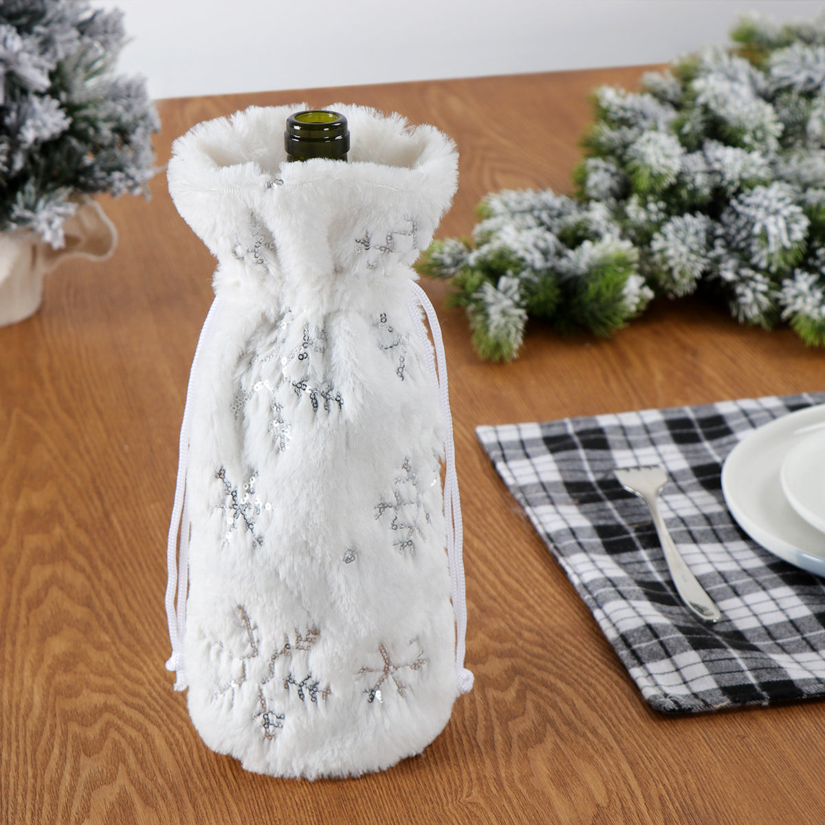 Christmas Bottle Cover Plush Snowflake Sequin Embroidered Fleece 9x9x32cm