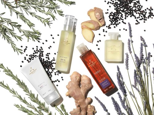 Aromatherapy Associates De-Stress Muscle Shower Oil. Powerful Blend of Rosemary, Ginger and Black Pepper Essential Oils to Soothe and Heal the Body (8.45 fl oz)