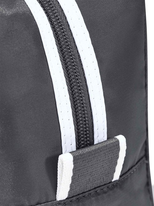 Paravel Toiletry Bag | Made with Recycled Negative Nylon Material | Everyday Travel Toiletry Bag | Flatiron Grey