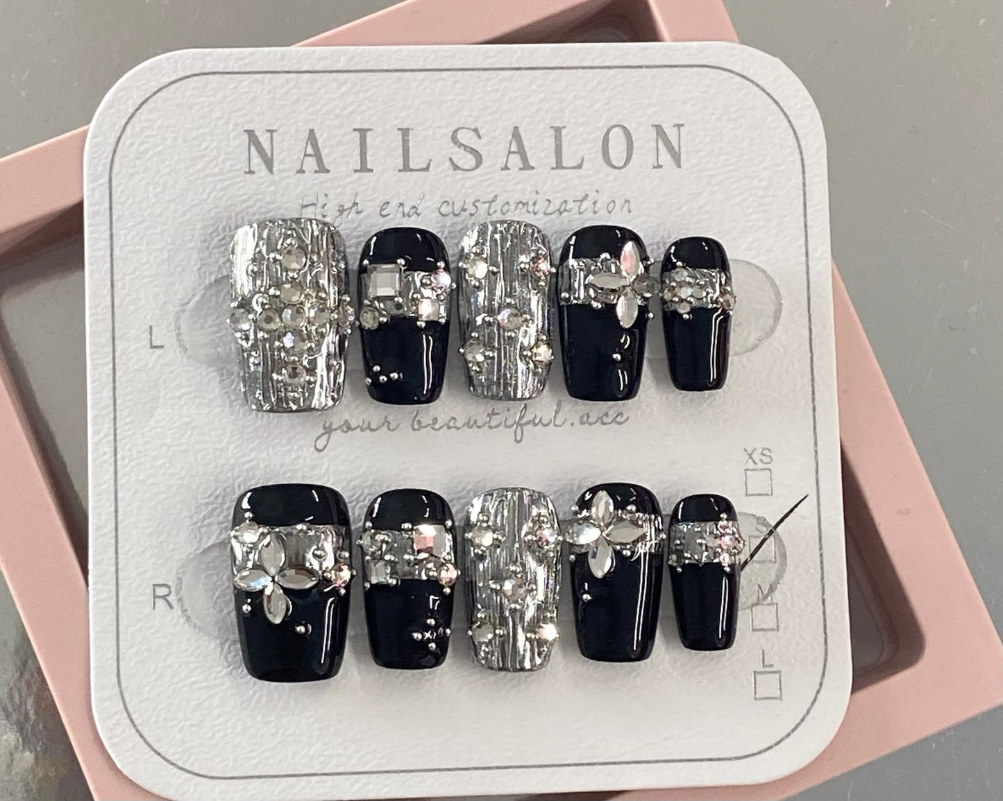 Black and White 3D Platinum Texture Press On Nails - 10 Piece Set