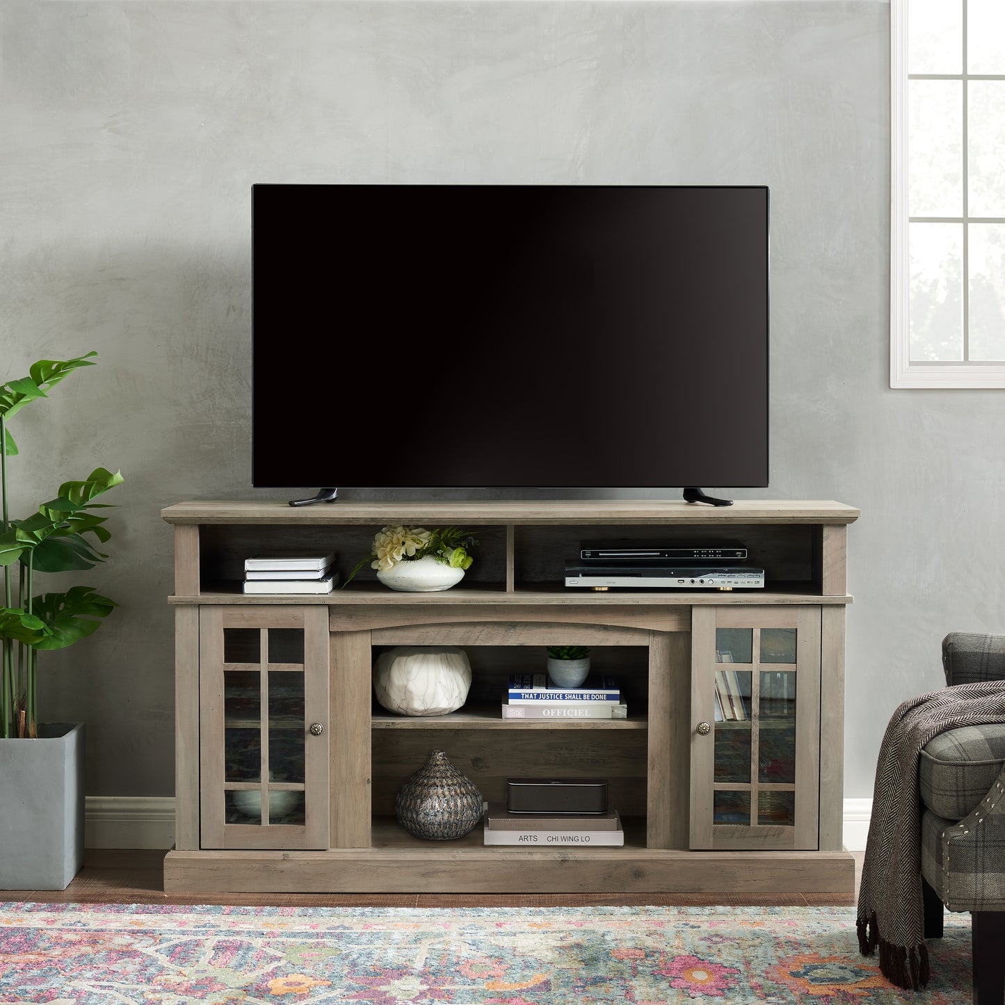 Classic TV Media Stand Modern Entertainment Console For Up To 65 With