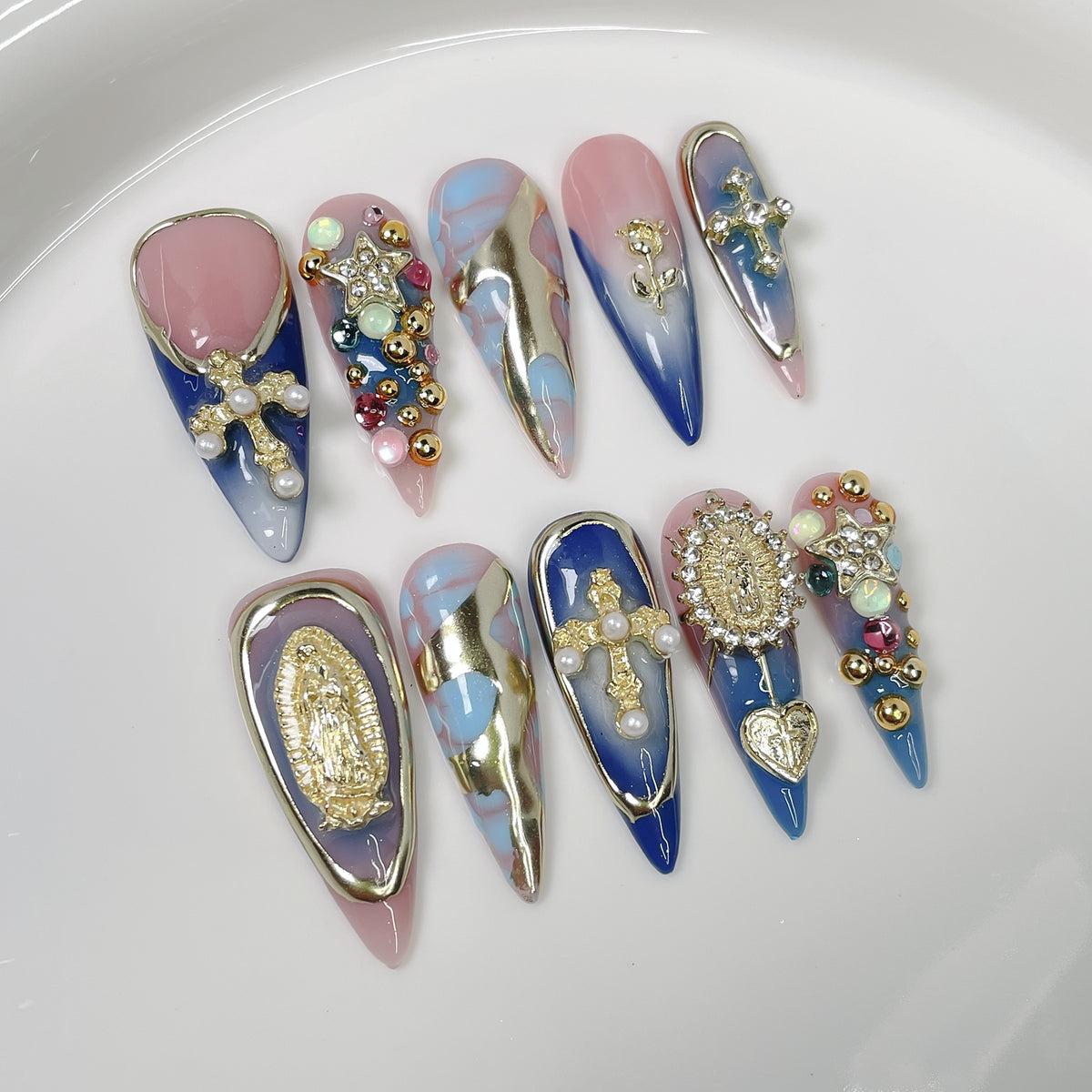 Long Pointed Nail Art Kit with Gradient Effect - Retro, Trendy Nail Tips