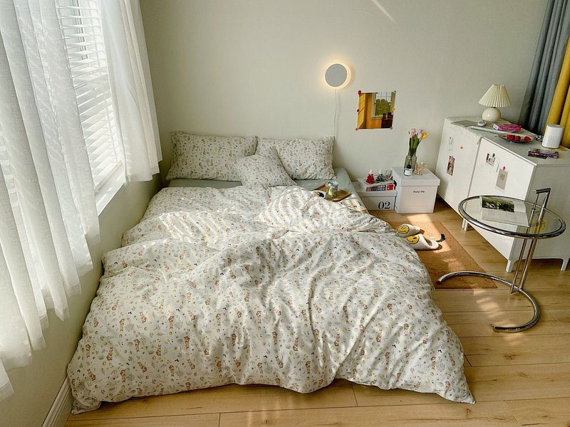Four Piece Cotton Bed Sheet Bedding Set - Multiple Sizes & Styles