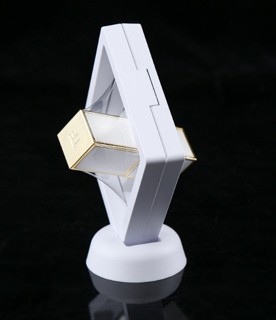 Transparent Suspended Jewelry Box - Clear Plastic Storage Case 14x14cm
