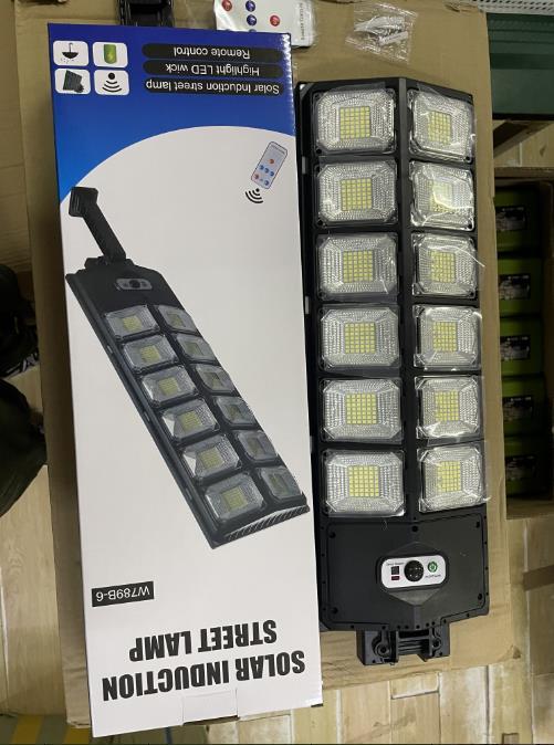 Solar Street Light 360 LED Ultra-Bright Outdoor Garden Lighting - Daylight Mode