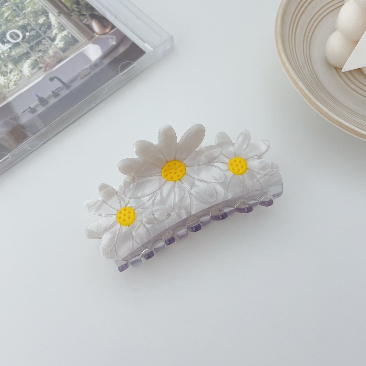 Decorative Floral Hairpin - Acetate Design