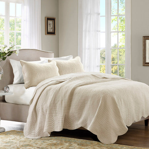 3 Piece Reversible Scalloped Edge Quilt Set - Cream, King/Cal King