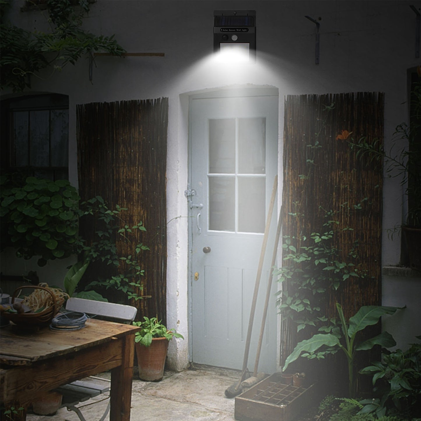 Outdoor Solar Motion Sensor Light with 20 LEDs Waterproof IP65 Garden Pathway