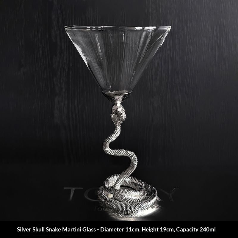 Luxury Snake Design Champagne Glasses - Elegant Stemware for Special Occasions