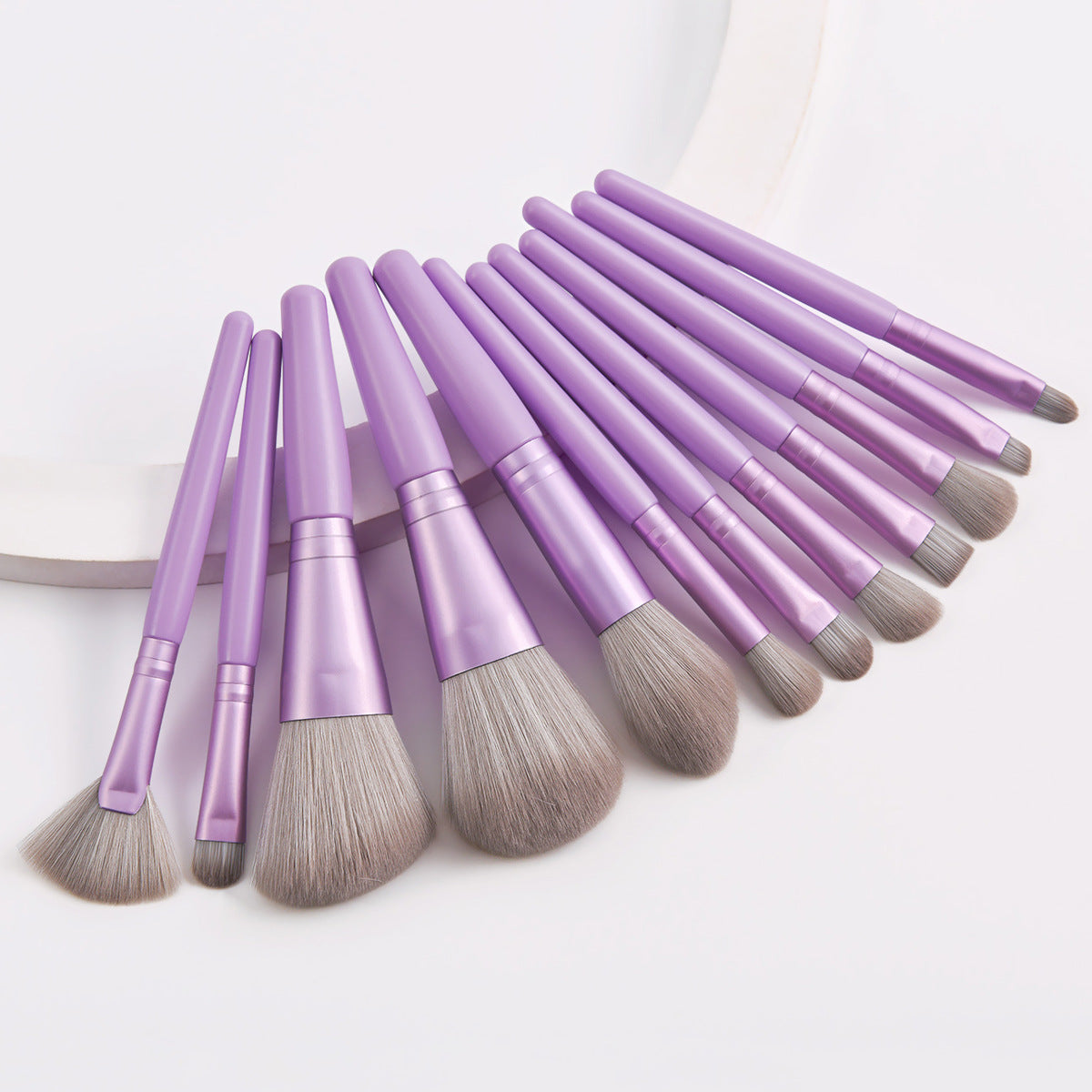 12-Piece Portable Makeup Brush Set - Travel Friendly with Multiple Colors
