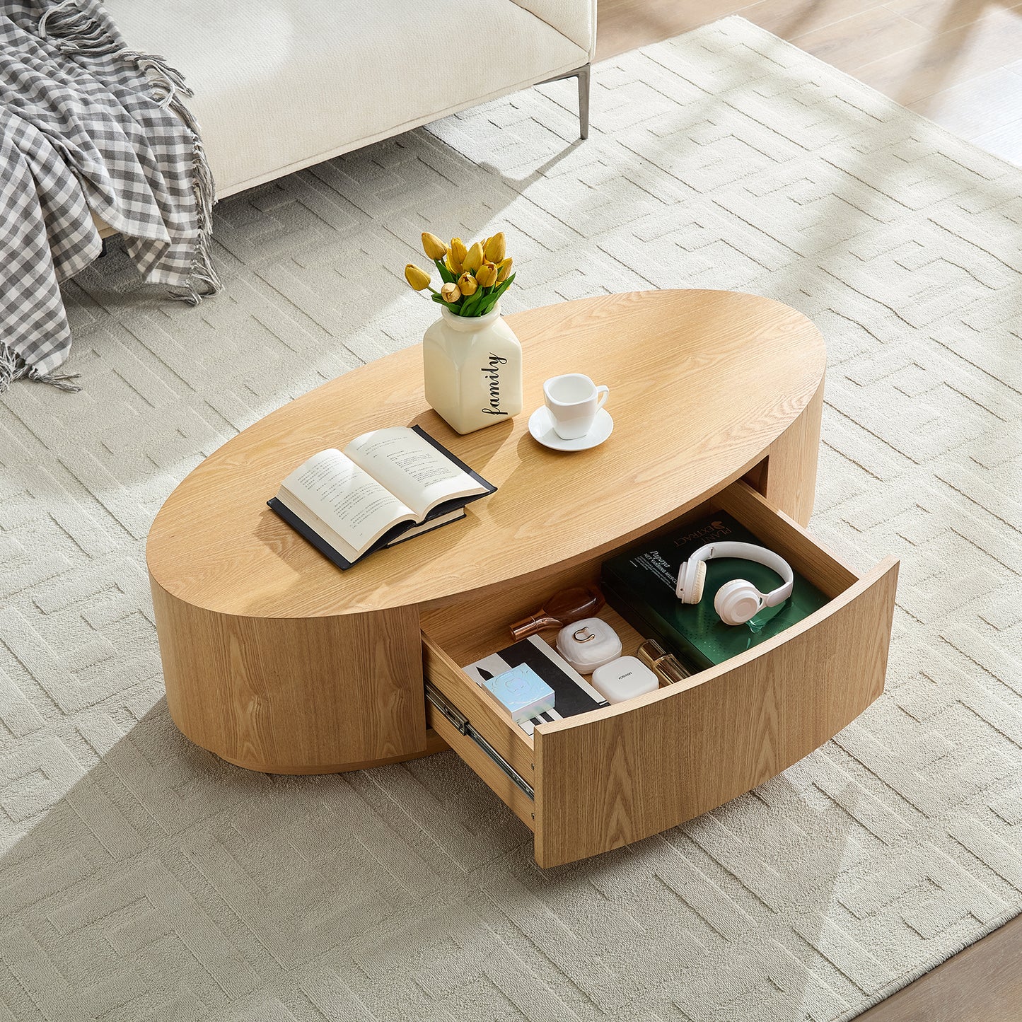 Modern Luxury Oval Coffee Table, Elegant Living Room Accent Piece,No
