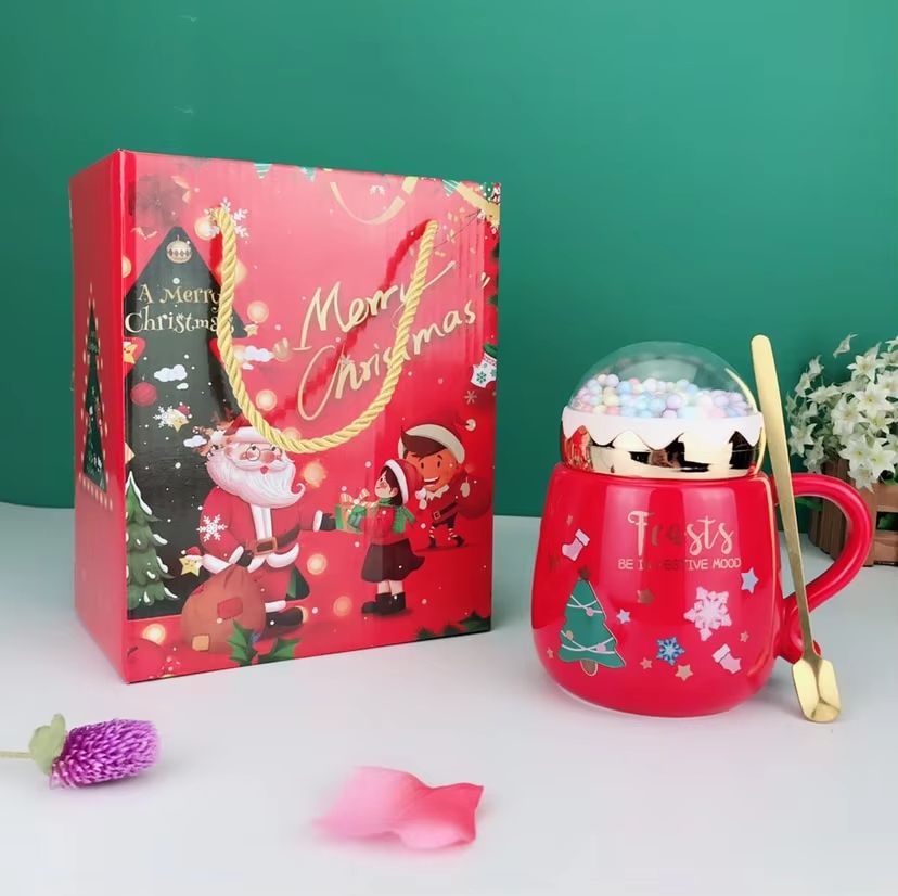 Red Ceramic Mug with Lid - 401-500ml Food-Grade Drinkware for Coffee Tea Hot Chocolate