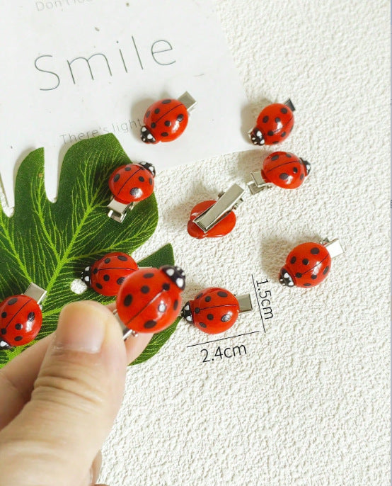 Creative Quirky Korean-Style Faux Ladybug Hair Clip Set for Women