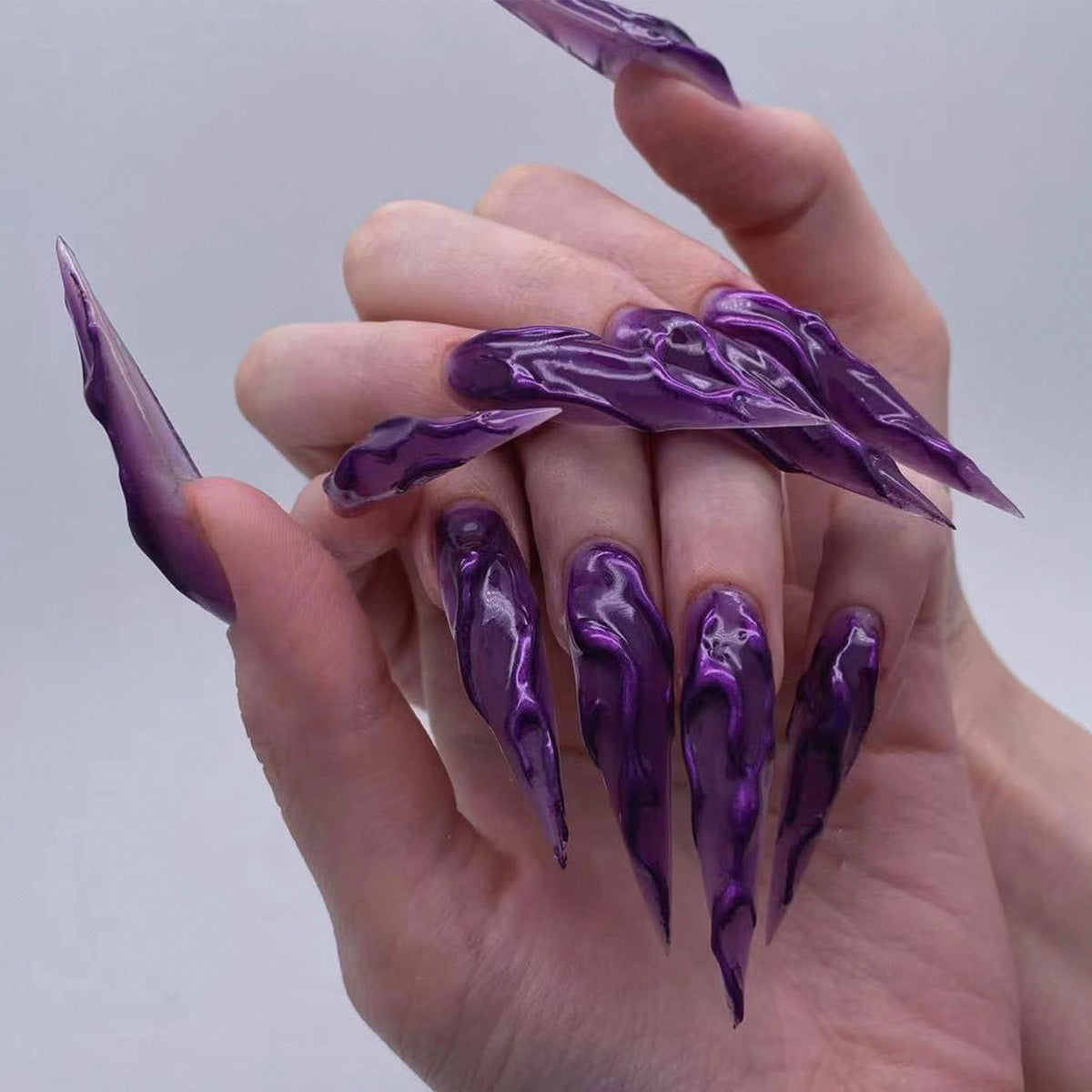 Long Stiletto Press-On Nails - Purple Glitter Devil's Claws 24-Piece Set