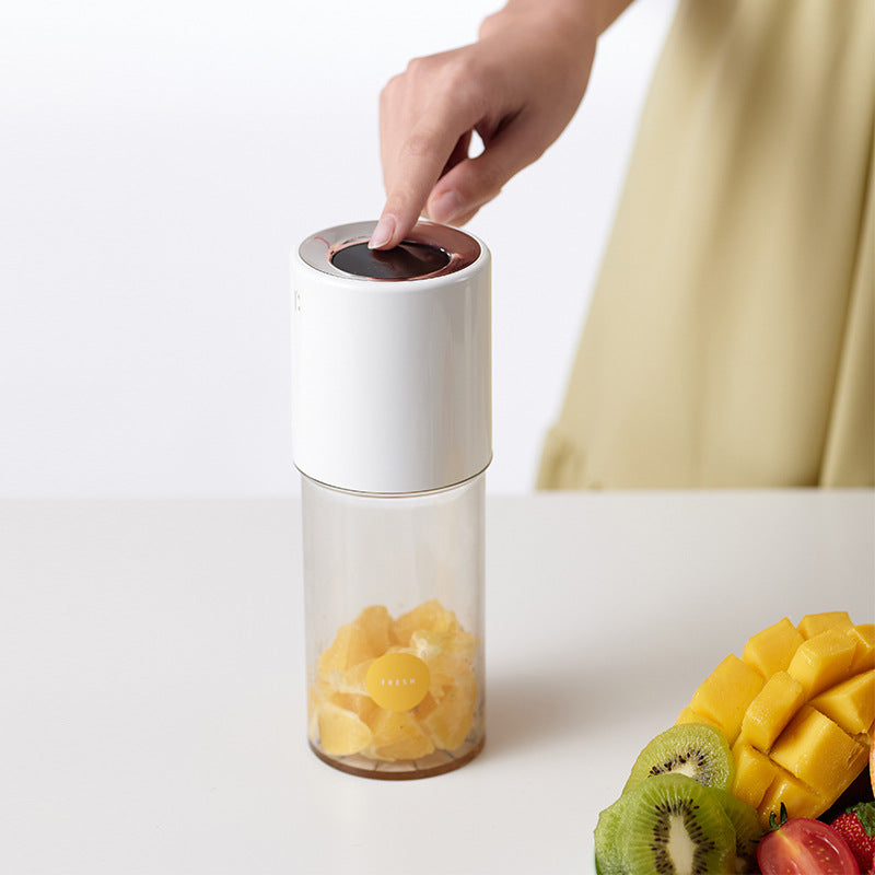 Portable Wireless Juicer with Four Blades & Large Capacity - Rechargeable Kitchen Fruit Blender