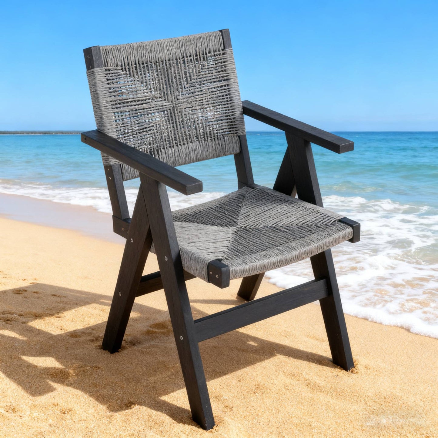 HIPS All-Season Dining Chair Suitable For Garden Dinners & Versatile