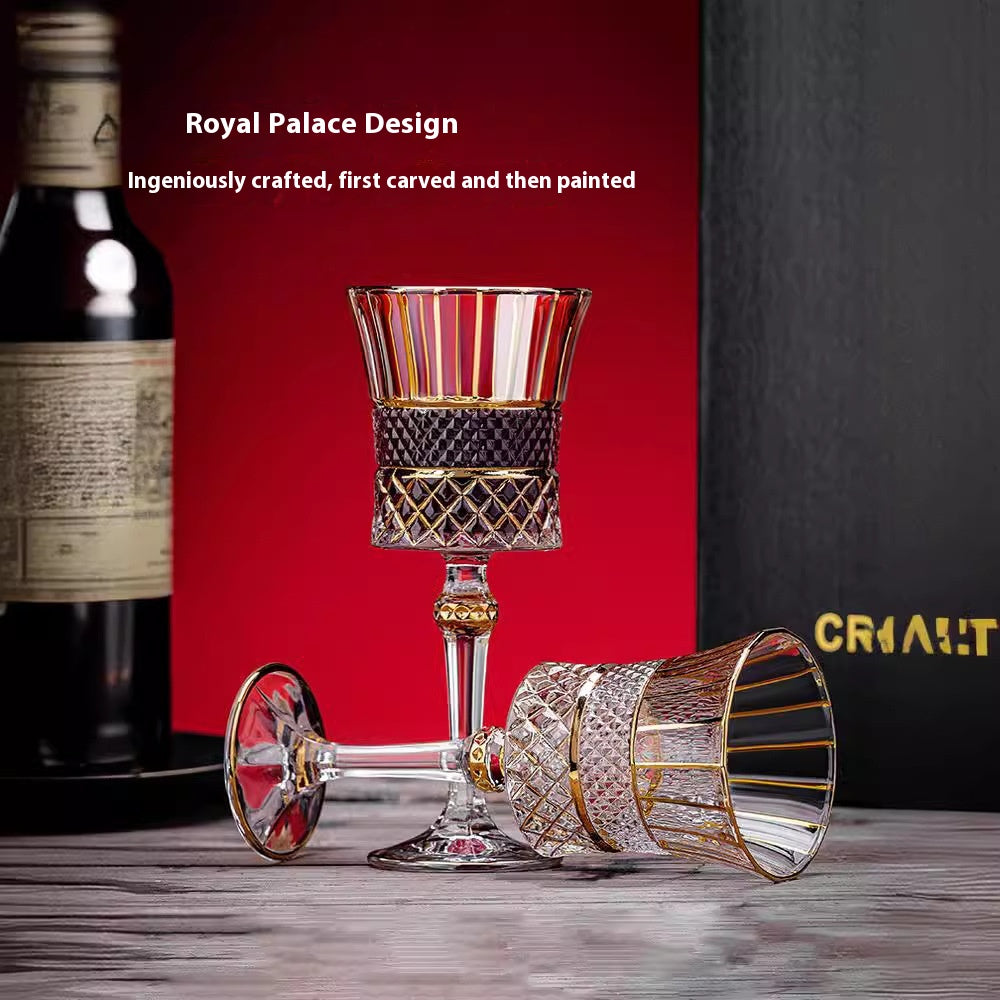 Luxury 1.5L Rotating Crystal Wine Decanter with Mirror Finish - Gift Bar Decor